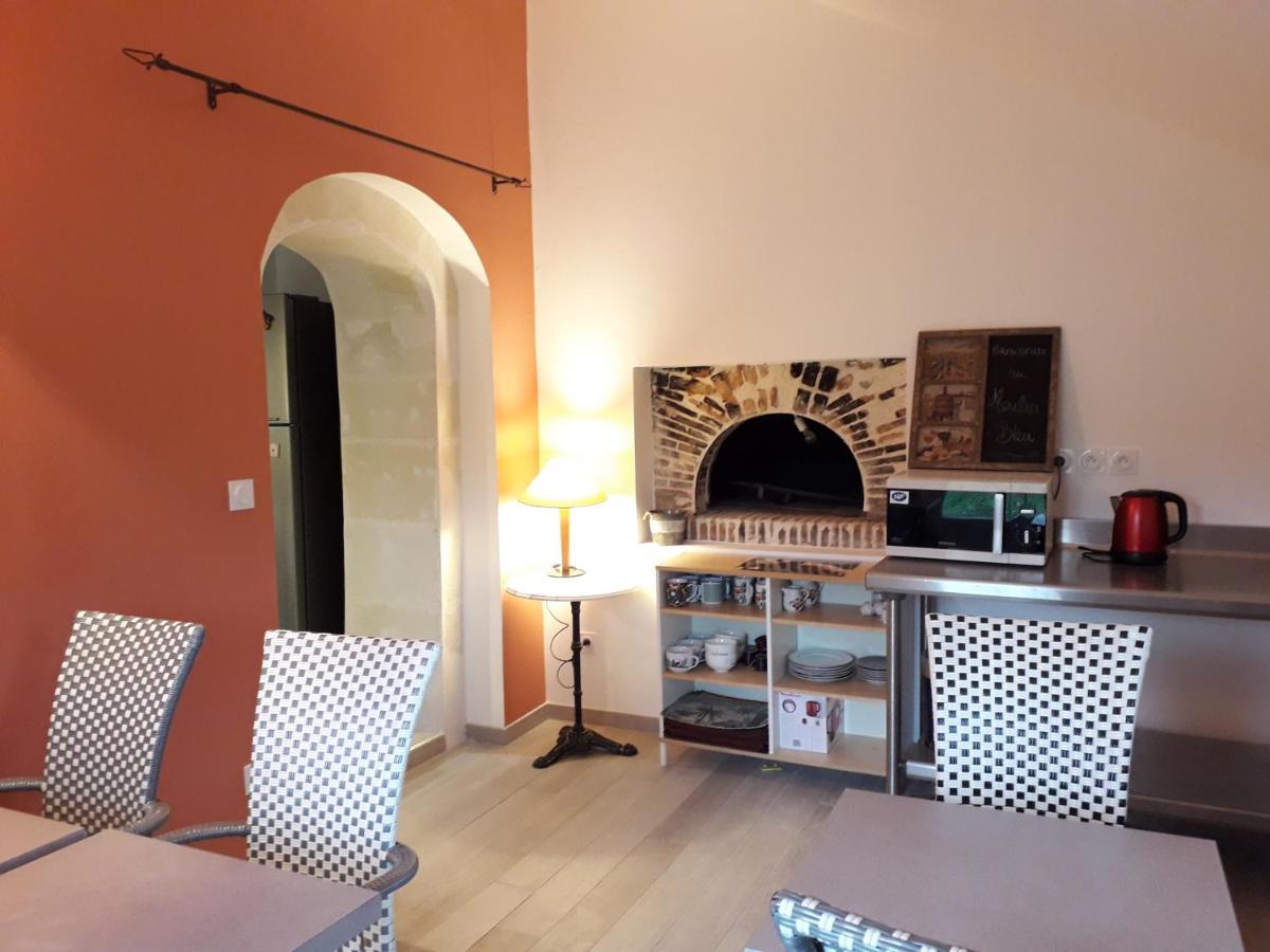 Le Moulin Bleu Bed & Breakfast Seigy Екстериор снимка