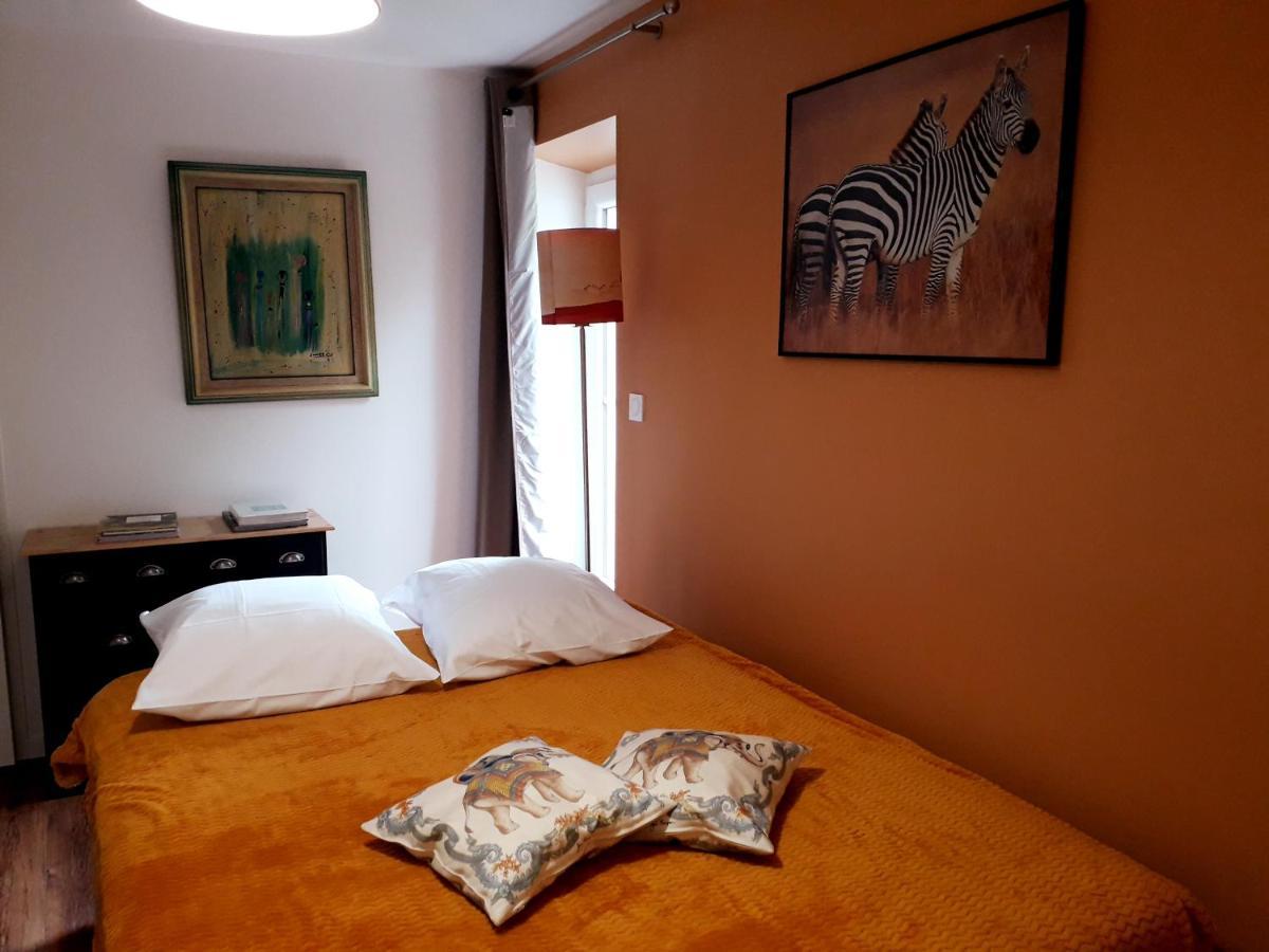 Le Moulin Bleu Bed & Breakfast Seigy Екстериор снимка